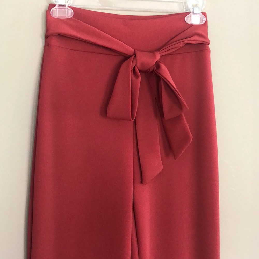 Windsor, S, high waisted wide legged pant NWOT
